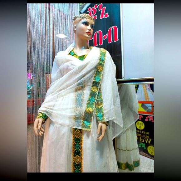 Ethiopian, eritrean traditional woman’s dress - Picture 3 of 5